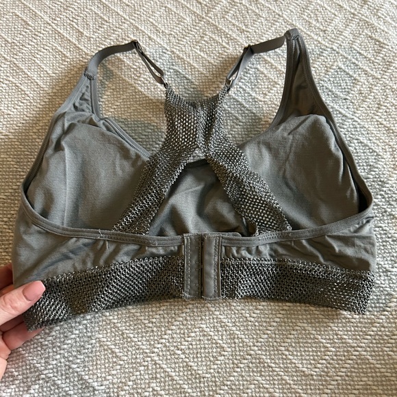 2 Bralettes - Picture 4 of 5